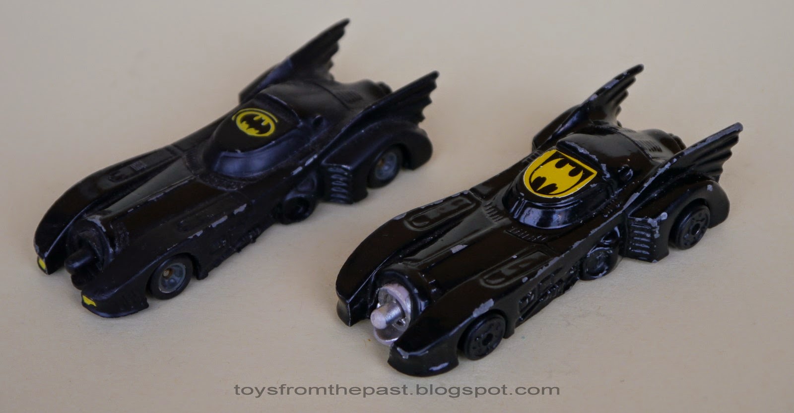 Toys from the Past 302 ERTL METALCAR BATMOBILE 1989